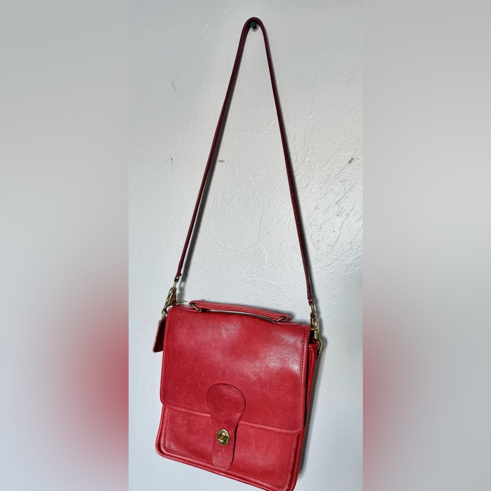 Vintage 90’s Station Bag w/ coin purse- Red Leather